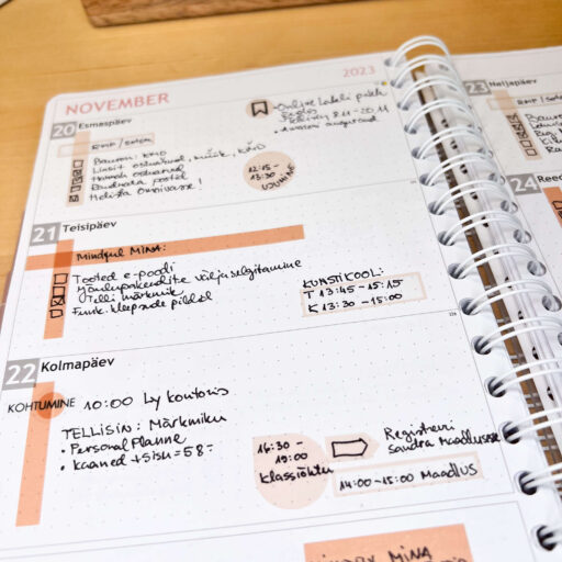 Funktsionaalsed kleepsud - LIHTSAD KUJUD. Kasuta funktsionaalseid kleepse märkmiku